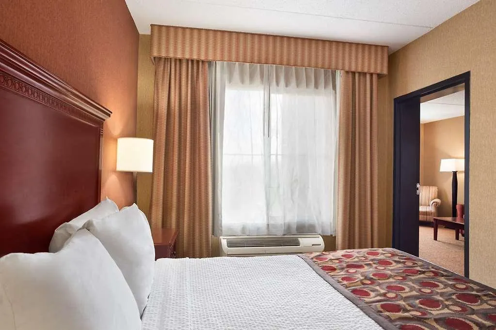 Country Inn & Suites By Radisson Nashville Airport Tn