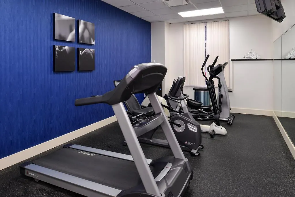 Country Inn & Suites By Radisson Nashville Airport Tn Hotel
