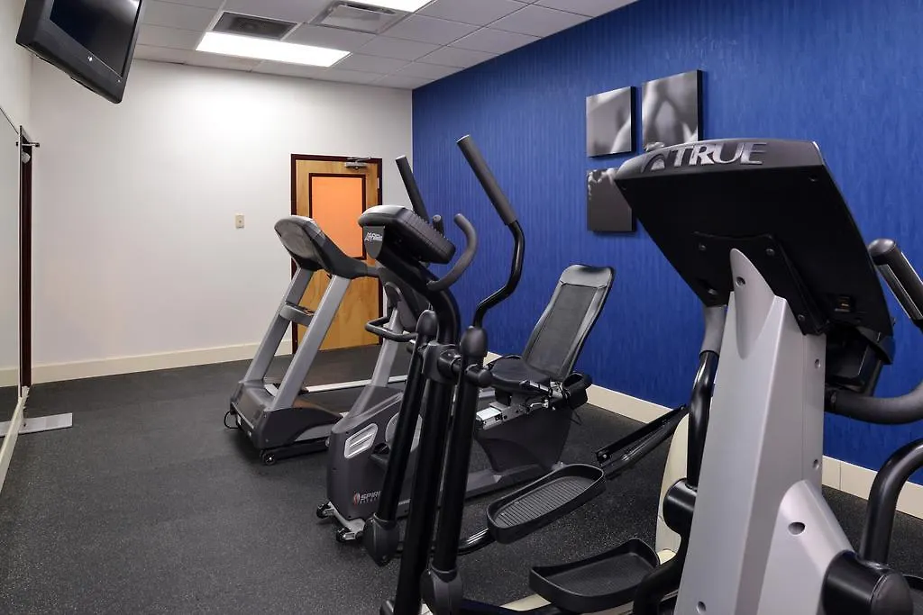 Country Inn & Suites By Radisson Nashville Airport Tn