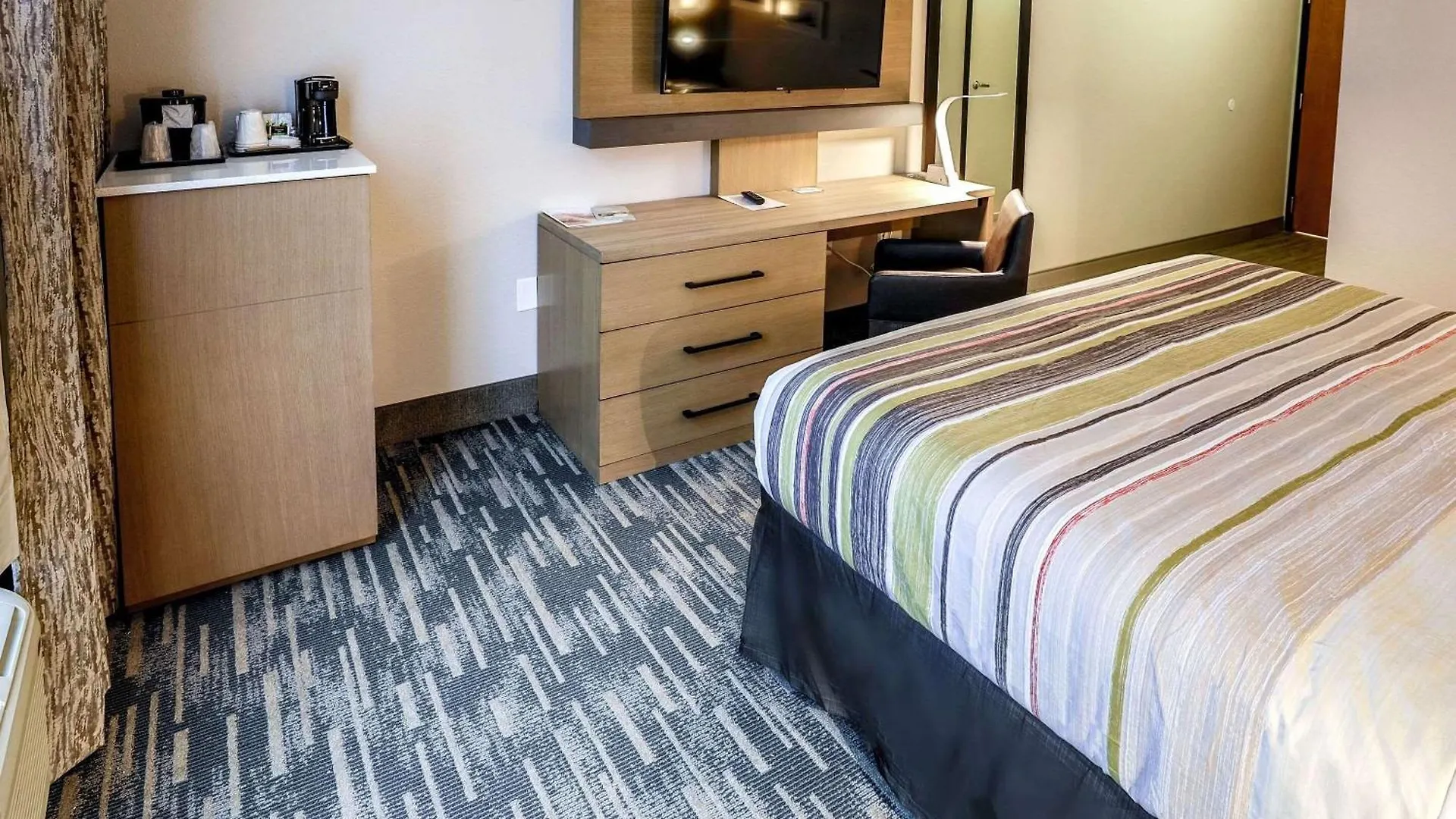 Hotel Country Inn & Suites By Radisson Nashville Airport Tn